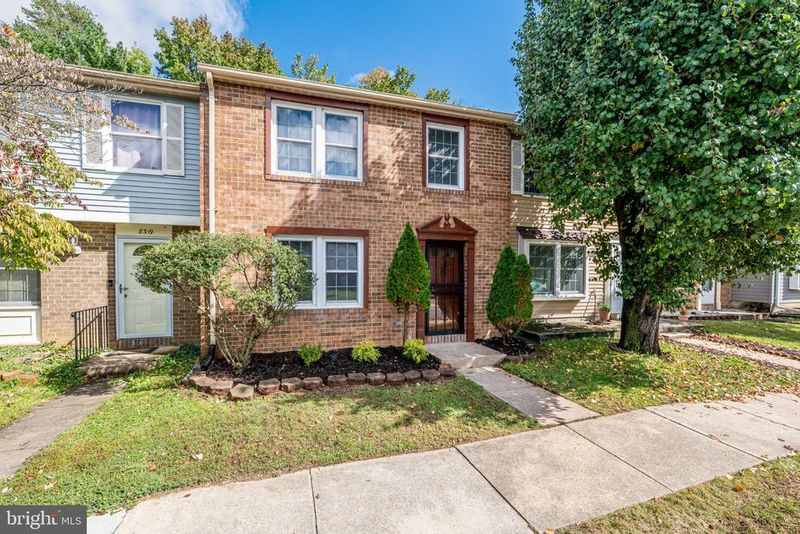 8321 Brockham Dr, Alexandria, VA 22309