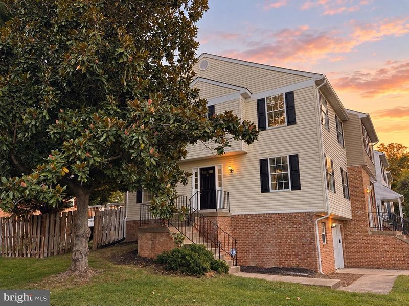 101 Blueridge Ct, Stafford, VA 22554