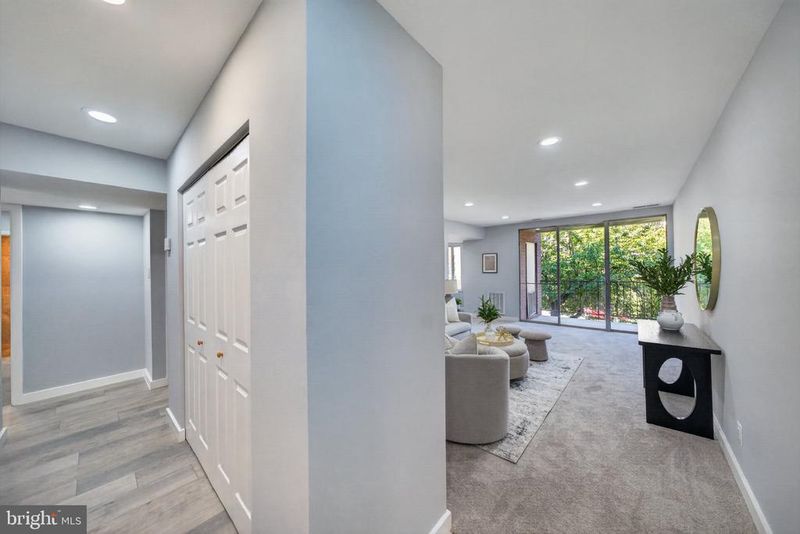 5000 7th Rd S #101, Arlington, VA 22204