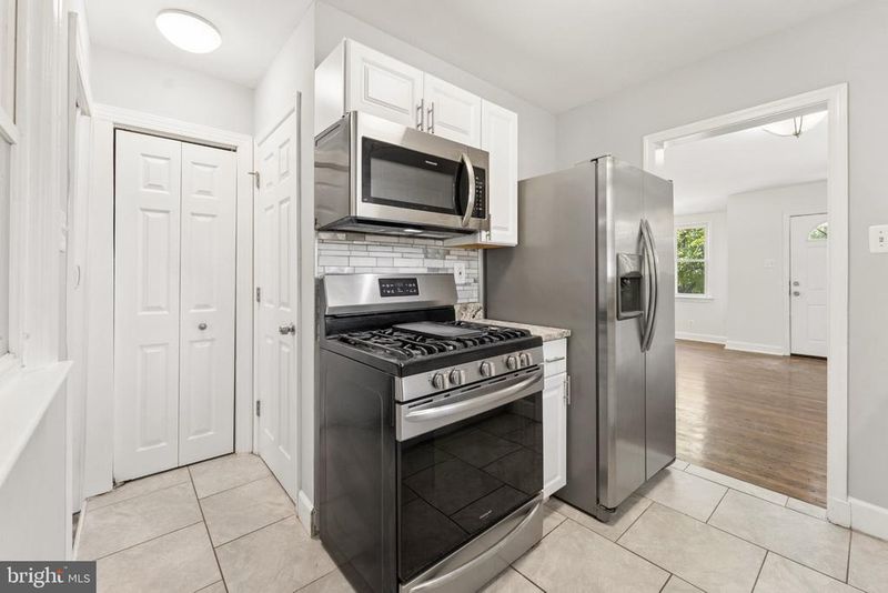 11515 Orebaugh Ave, Silver Spring, MD 20902