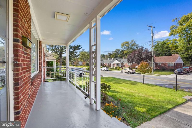 1509 Oakview Dr, Silver Spring, MD 20903