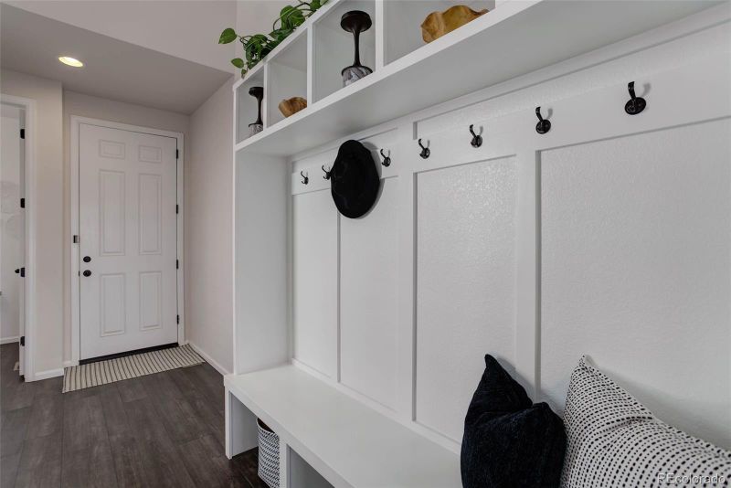 21056 E Radcliff Pl, Aurora, CO 80015