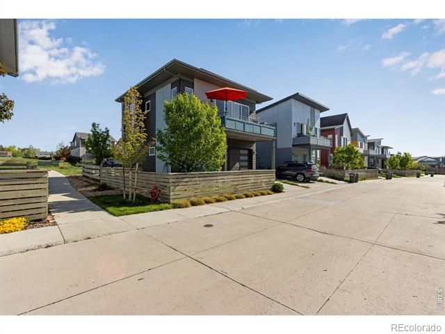 725 Amelia Ln, Lafayette, CO 80026