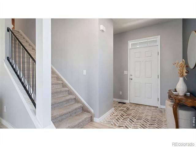 929 Charlton Dr, Windsor, CO 80550