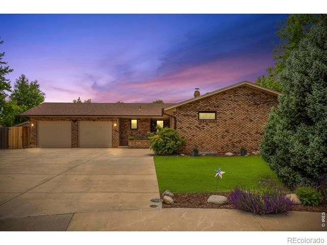 2742 Daffodil Pl, Loveland, CO 80537