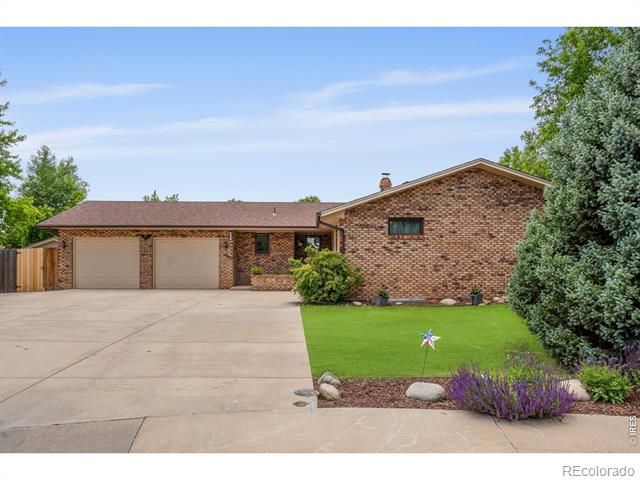 2742 Daffodil Pl, Loveland, CO 80537