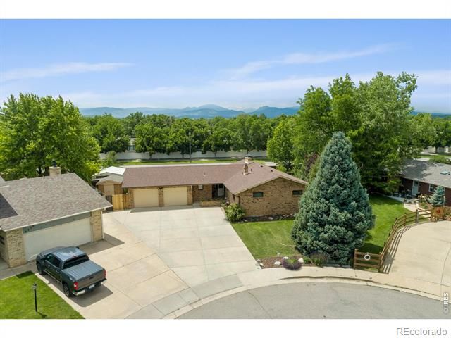 2742 Daffodil Pl, Loveland, CO 80537