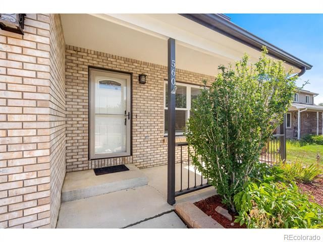 560 S 9th St, Berthoud, CO 80513