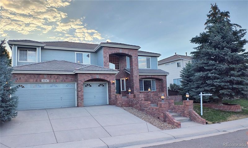 10145 Charissglen Ln, Highlands Ranch, CO 80126