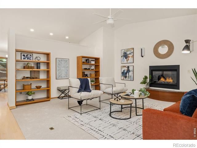 2313 Spindrift Dr, Longmont, CO 80503