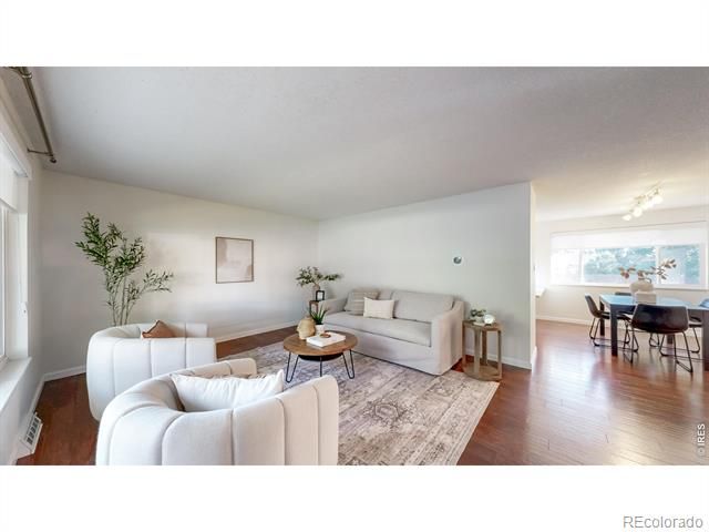 1838 Queens Dr, Longmont, CO 80501