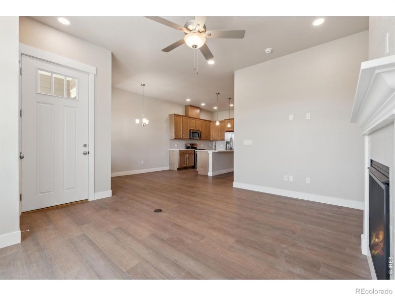 4248 Trapper Lake Dr, Loveland, CO 80538