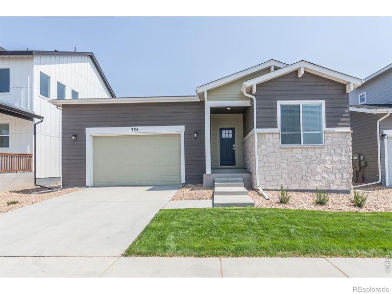754 Trumpet Ct, Windsor, CO 80550