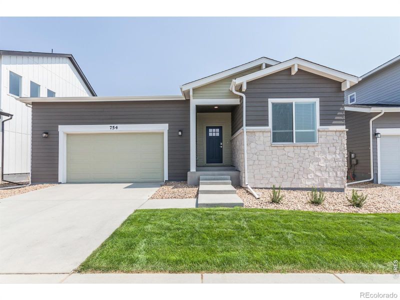 754 Trumpet Ct, Windsor, CO 80550