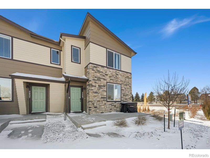 2463 Harlequin Pl, Johnstown, CO 80534
