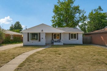 5530 Holland Dr, Arvada, CO 80002