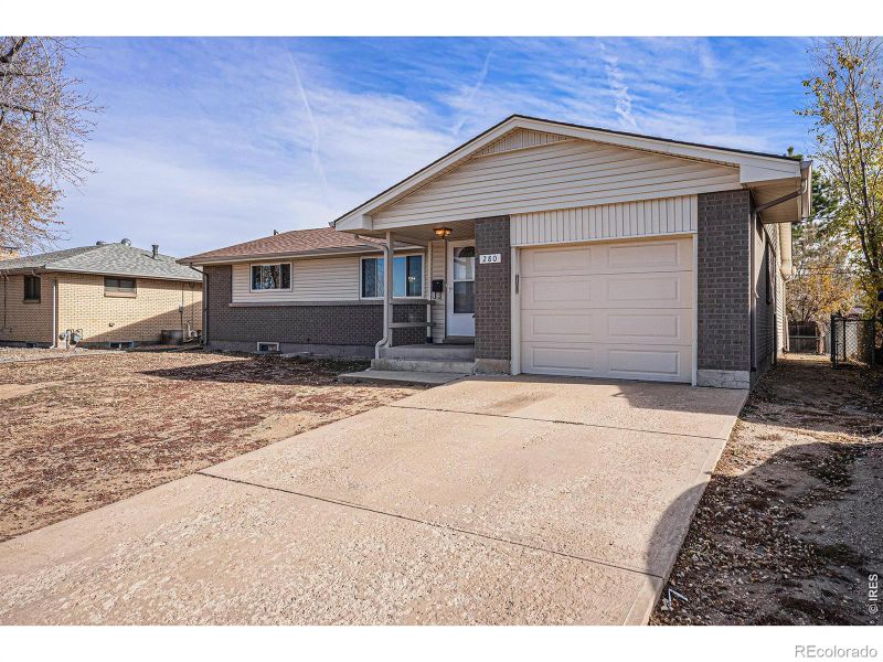280 N 14th Ave, Brighton, CO 80601