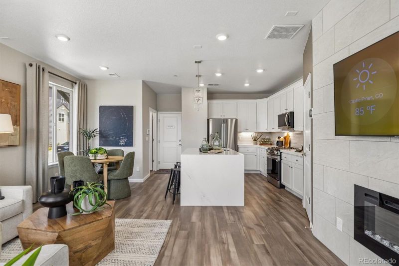 536 Luton Dr, Castle Pines, CO 80108