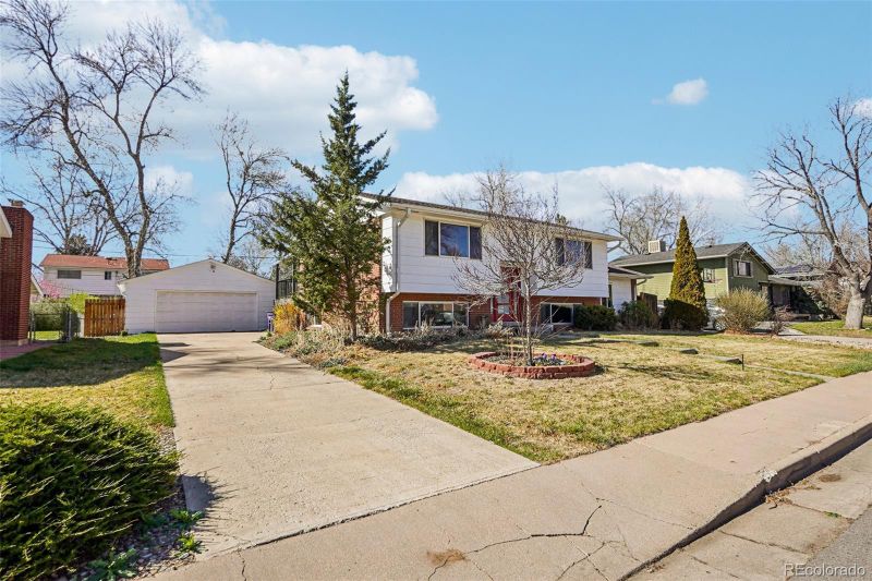 2883 S Otis St, Denver, CO 80227