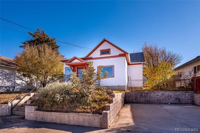 108 E 6th St, Trinidad, CO 81082