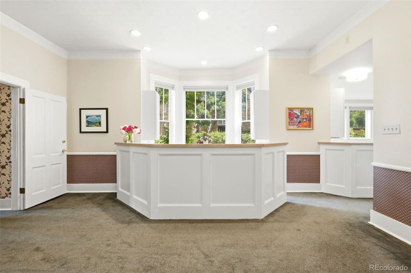 2439 Broadway St, Boulder, CO 80304