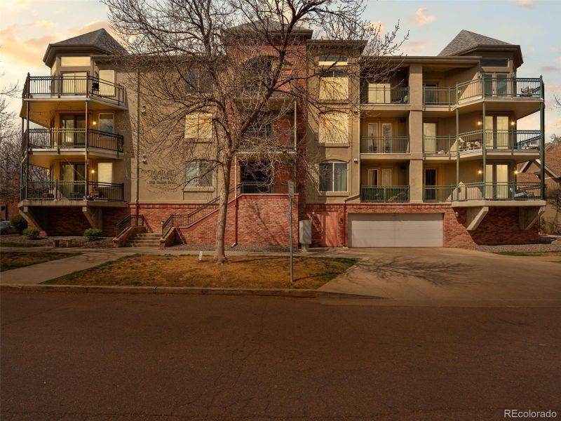 1705 Gaylord St #104, Denver, CO 80206
