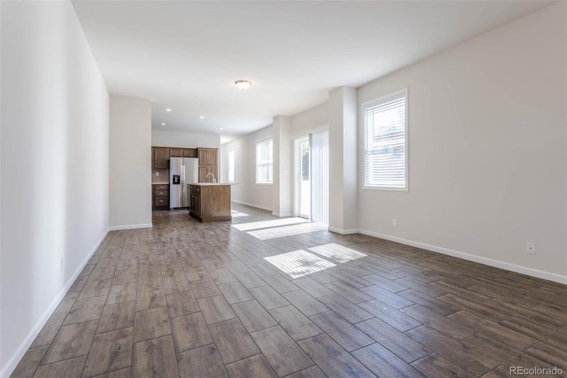 2394 N Emporia St, Aurora, CO 80010