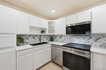 705 S Alton Way #4C, Denver, CO 80247