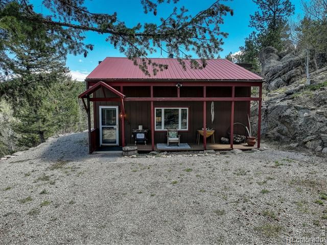 760 Hickory Dr, Lyons, CO 80540
