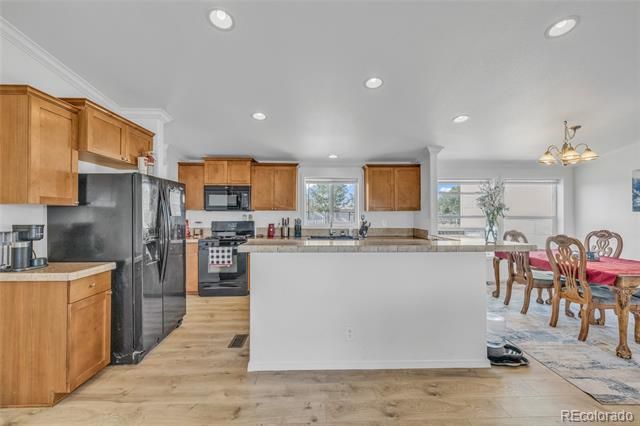 336 Lilac Cir, Lochbuie, CO 80603
