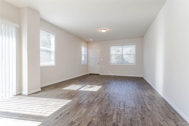 2378 N Emporia St, Aurora, CO 80010