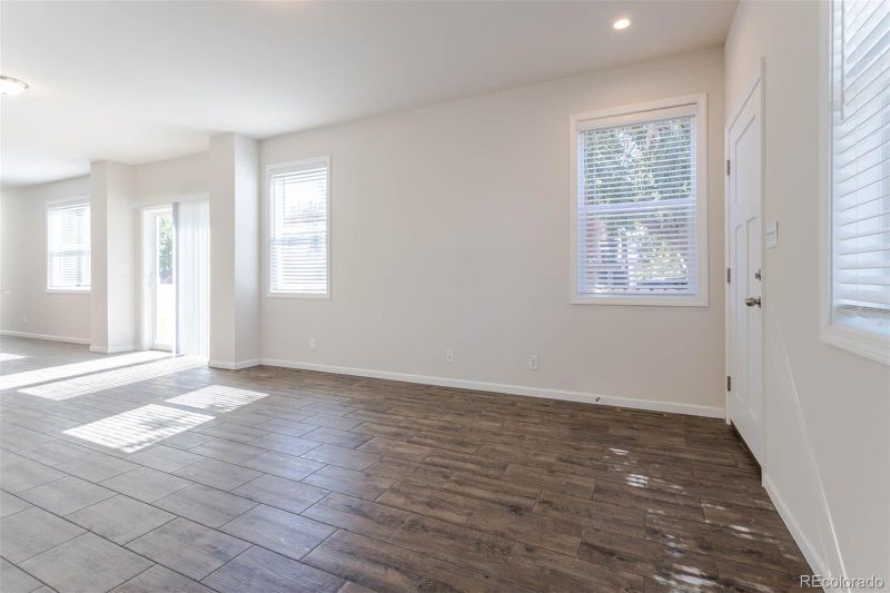 2378 N Emporia St, Aurora, CO 80010