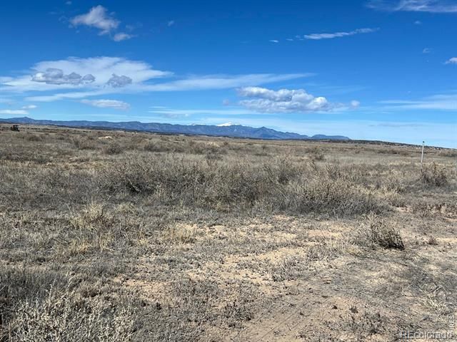 323 N Earl Dr, Pueblo West, CO 81007