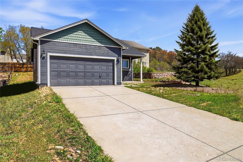 38 Mystic Ln, Palmer Lake, CO 80133