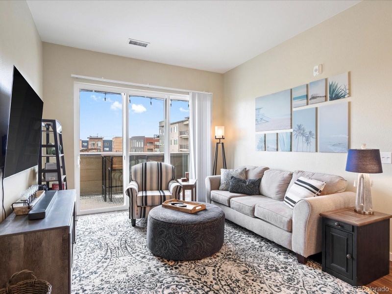 460 E Fremont Pl #408, Centennial, CO 80122