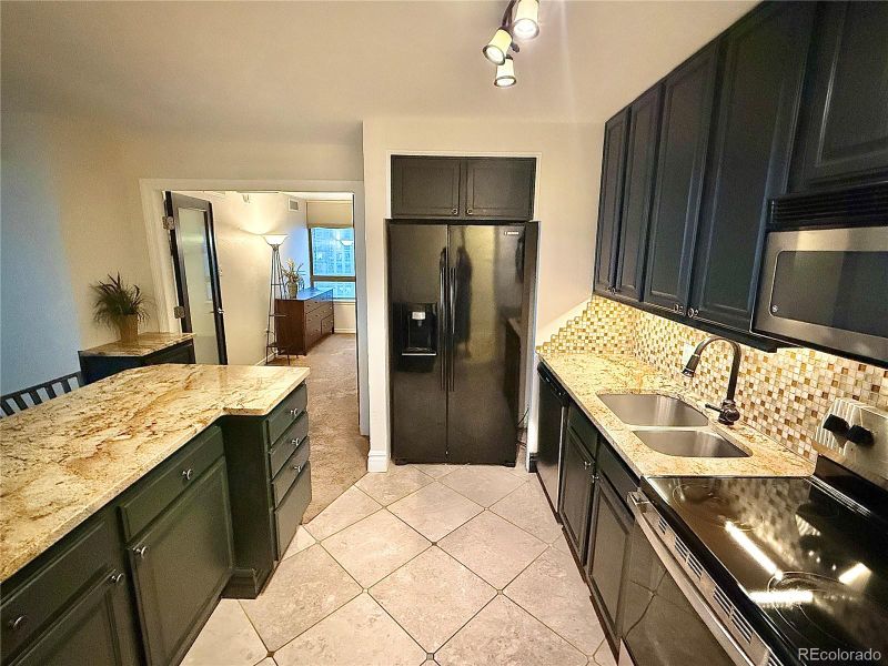 1020 15th St #29C, Denver, CO 80202
