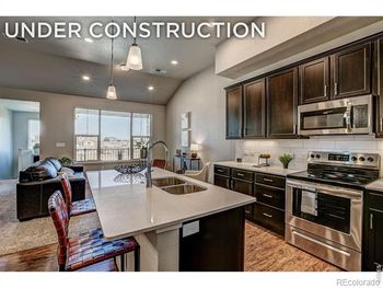 410 High Point Dr #206, Longmont, CO 80504