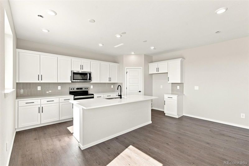255 Barn Owl Ave, Fort Lupton, CO 80621