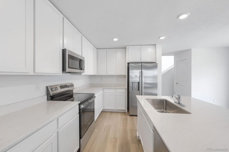 7883 Mounted Ranger Dr, Colorado Springs, CO 80908