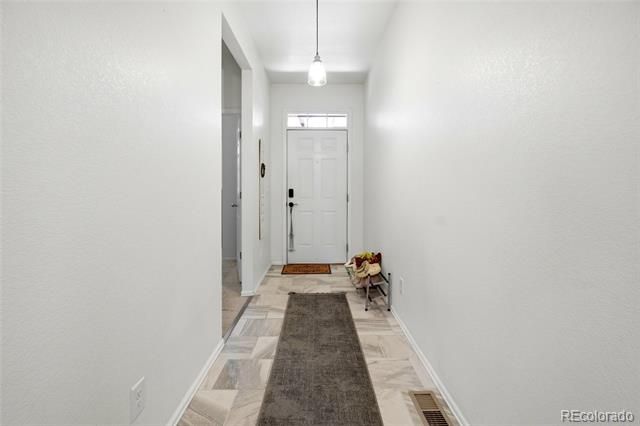 481 Clubhouse Dr, Fort Lupton, CO 80621