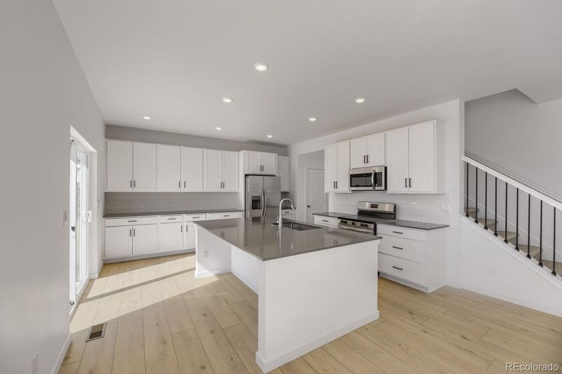 10809 Tomboy Dr, Parker, CO 80134