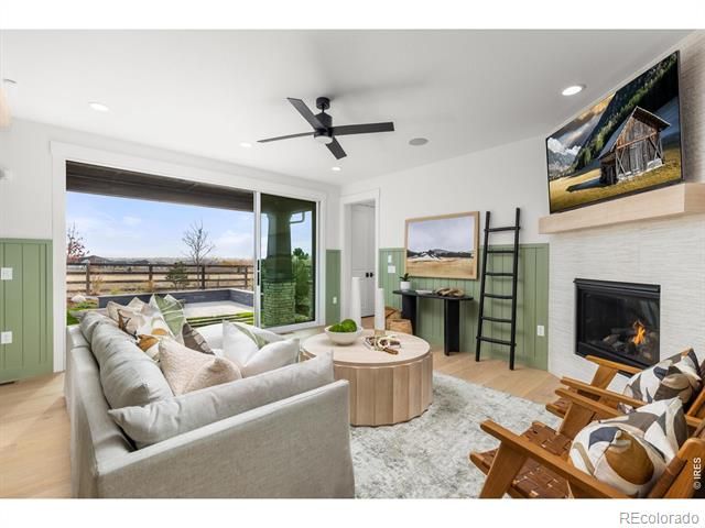12736 Bend Ct, Longmont, CO 80504