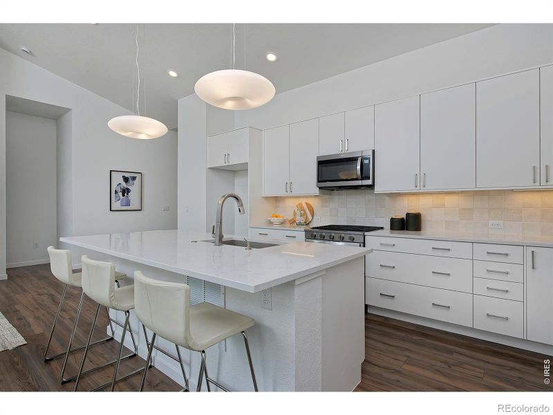 729 Kubat Ln #A, Longmont, CO 80503