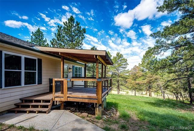 40400 Moon Stone Ct, Deer Trail, CO 80105