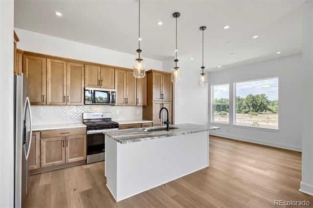 3430 W Elmhurst Ave, Littleton, CO 80120