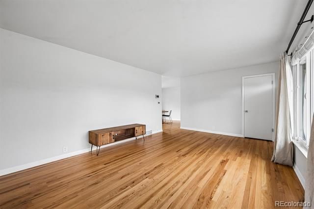 1600 S Dahlia St, Denver, CO 80222