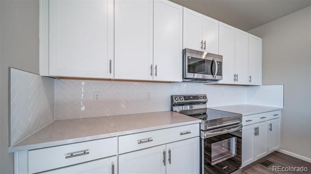 21792 E 46th Pl, Aurora, CO 80019