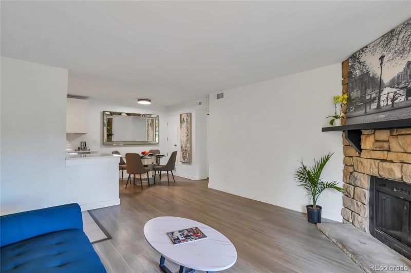 4400 S Quebec St #B206, Denver, CO 80237