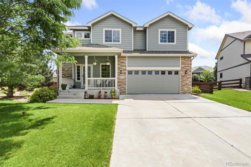 2055 Vineyard Ct, Windsor, CO 80550