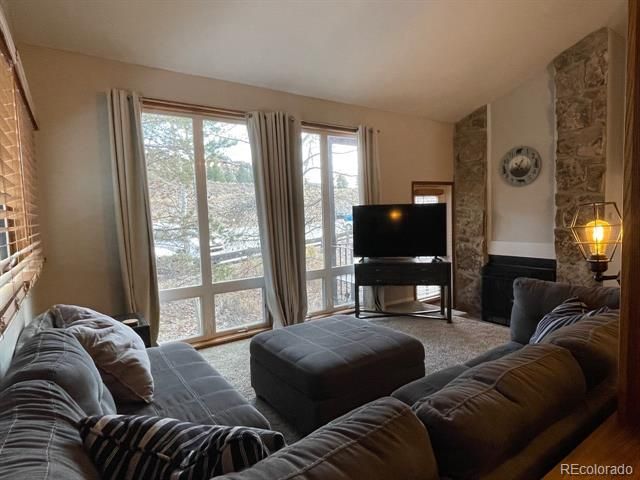 96 Mountainside Dr #B19, Granby, CO 80446